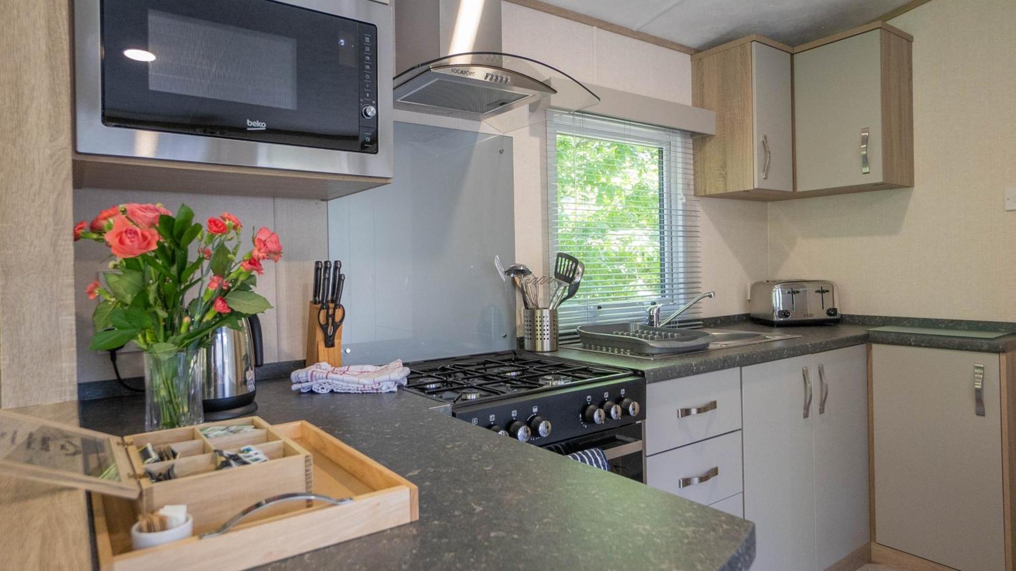 Newby Bridge Country Caravan Park מראה חיצוני תמונה
